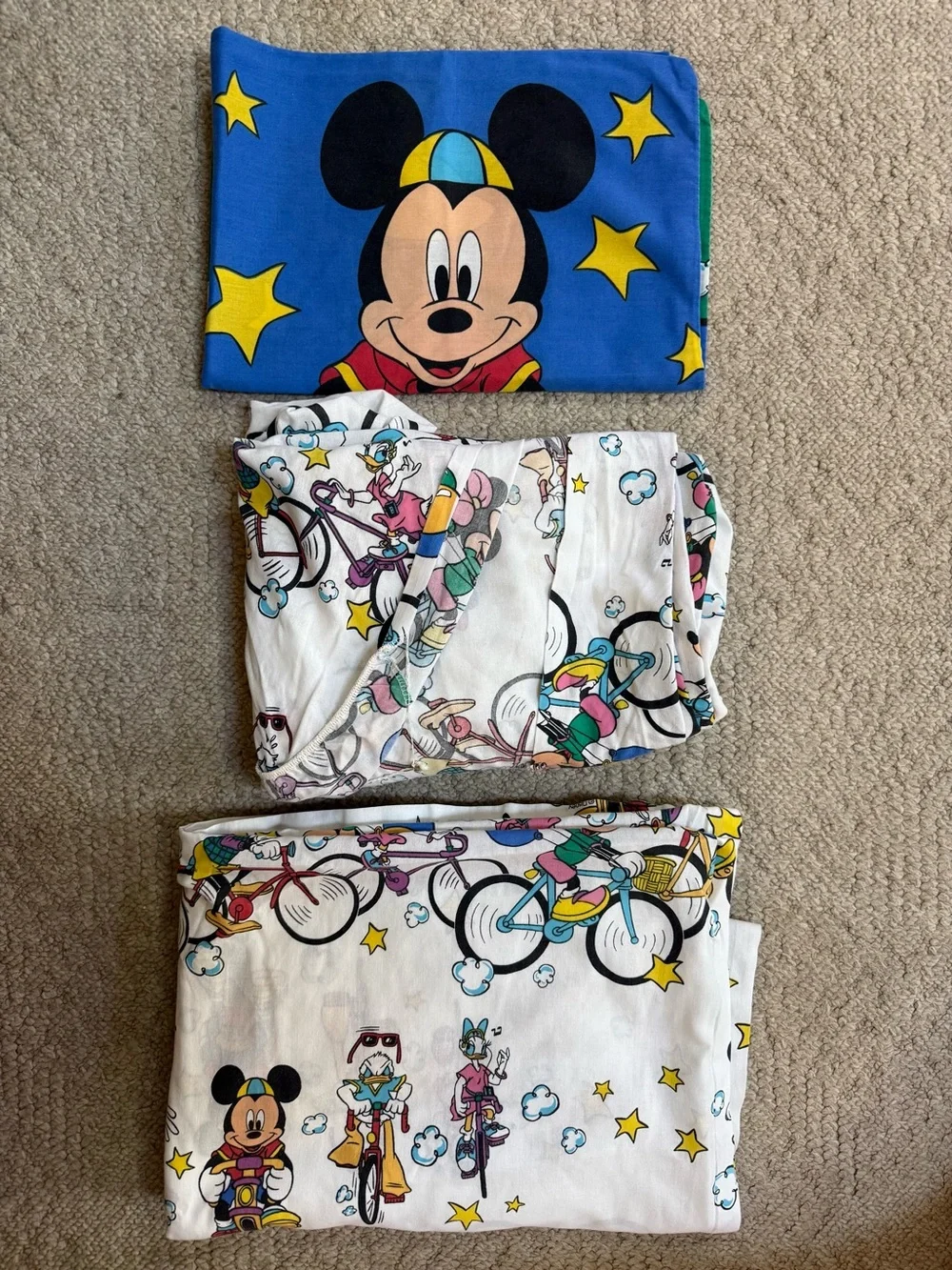 Vintage 1990’s Disney Mickey & Minnie Mouse Riding Bikes Bedding Sheet Set